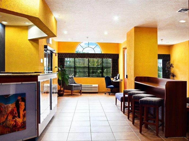 Microtel Inn & Suites By Wyndham New Braunfels I-35 Eksteriør bilde