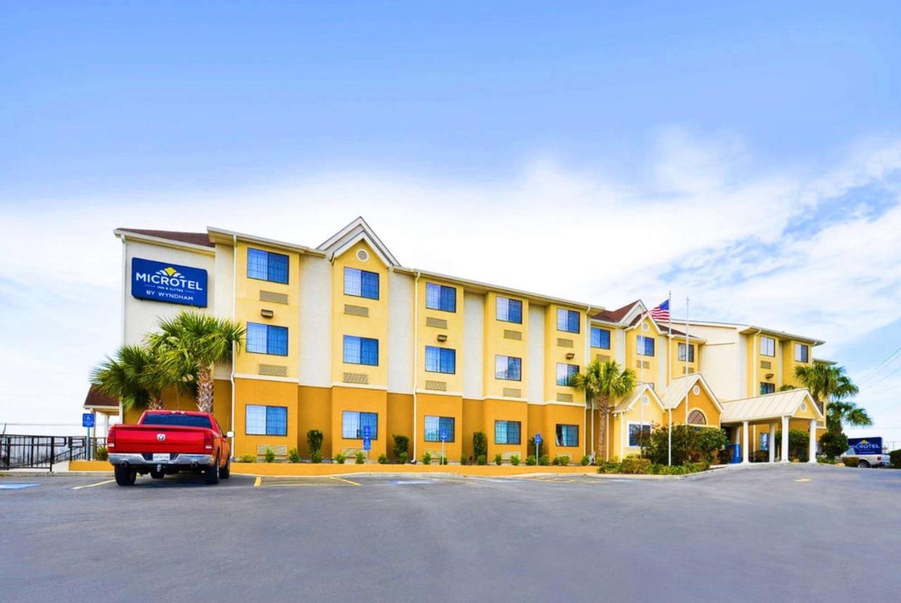 Microtel Inn & Suites By Wyndham New Braunfels I-35 Eksteriør bilde